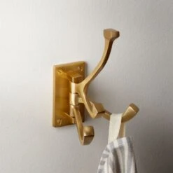 Brass 3-Prong Swivel Towel Hook -Cb2 3ProngSwvlHookBrassROS19