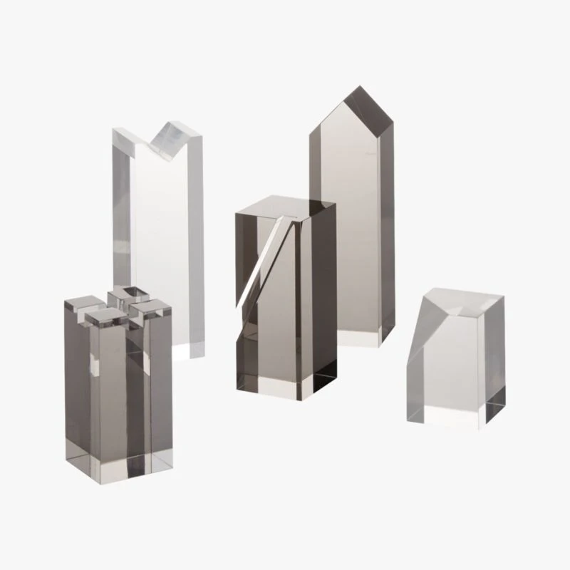 Clear And Smoke Grey Acrylic Chess Set 5 Clear And Smoke Grey Acrylic Chess Set - Image 3