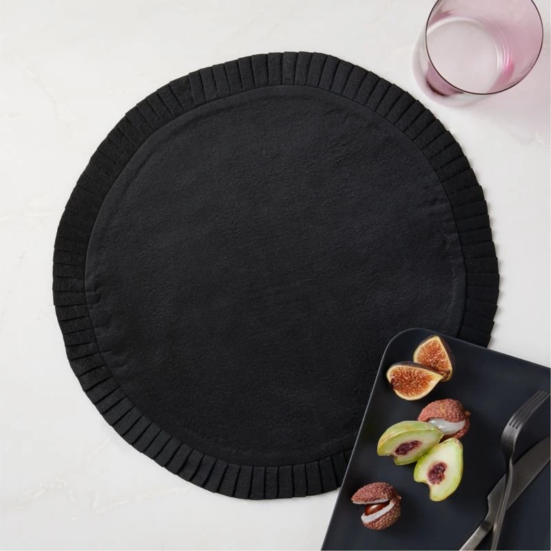 Alcott Black Round Placemat 4 Alcott Black Round Placemat - Image 2