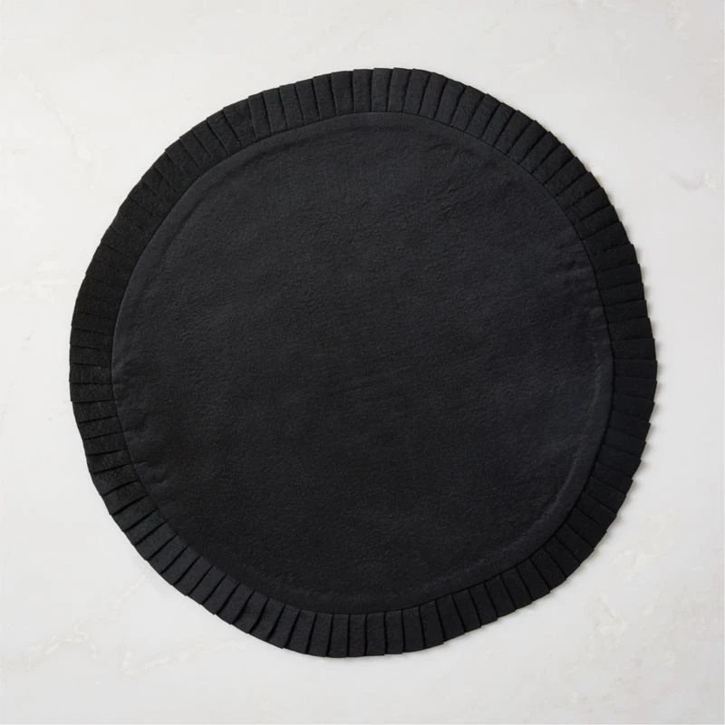 Alcott Black Round Placemat 3 Alcott Black Round Placemat