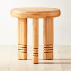 Altadena Oak Side Table