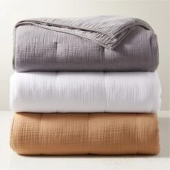 Alto White Organic Cotton Quilt And Shams -Cb2 AltoOrgCottonQuiltGroupFHF22