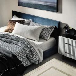 Melina Organic Cotton Black And Warm White Duvet Cover And Shams -Cb2 CB2FA22 36A V1 1