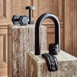 EQUIPT Vegan Leather Ankle And Wrist Weights 1.5 Lbs 7 EQUIPT Vegan Leather Ankle And Wrist Weights 1.5 Lbs -Cb2 CB2HOL22 07B hero 1