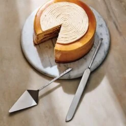 Swirl Black And White Serving Platter 13 Swirl Black And White Serving Platter -Cb2 CB2HOL22 21C Hero