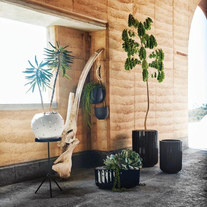 Pavilion Black Cocktail Table/Plant Stand 21.5" 7 Pavilion Black Cocktail Table/Plant Stand 21.5" - Image 5