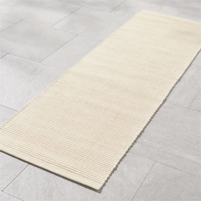 Diver Handwoven Neutral Indoor/Outdoor Performance Runner Rug 2.5'x8' 4 Diver Handwoven Neutral Indoor/Outdoor Performance Runner Rug 2.5'x8' - Image 2