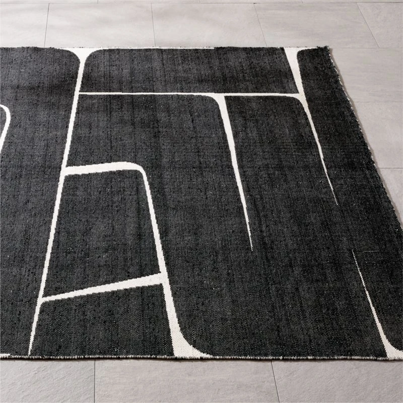 Faro Handwoven Performance White And Black Indoor/Outdoor Area Rug 5'x8' 6 Faro Handwoven Performance White And Black Indoor/Outdoor Area Rug 5'x8' - Image 4