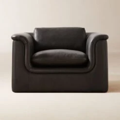 Mardones Black Leather Lounge Chair
