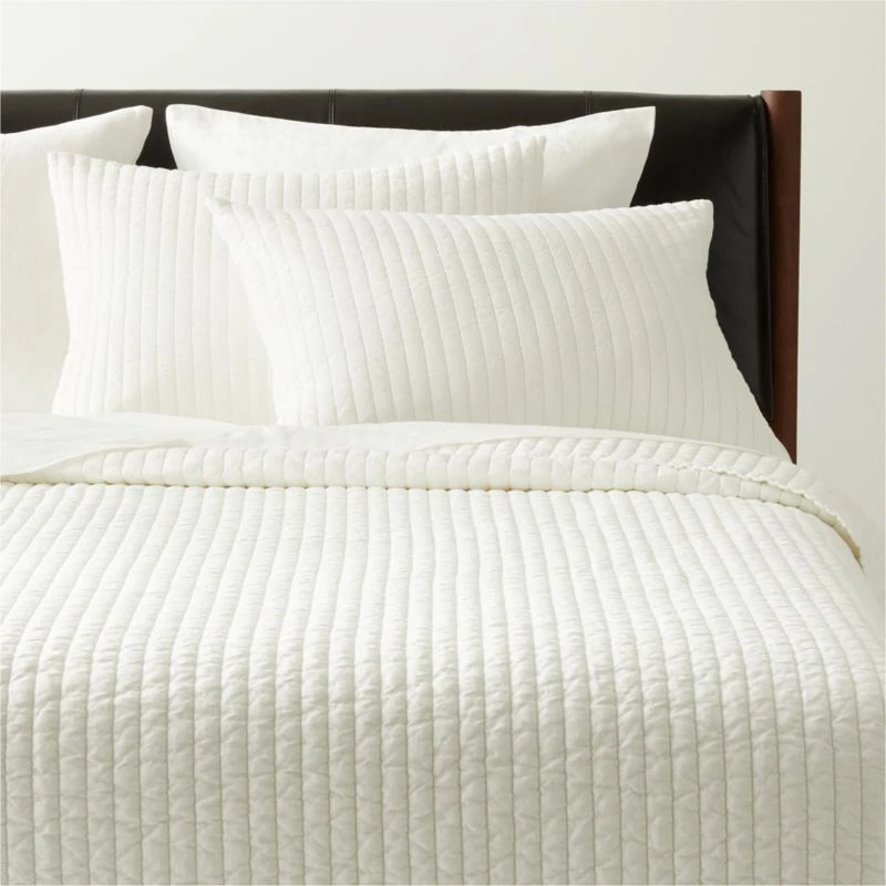 Paxton Linen Garment Washed White Standard Shams Set Of 2 4 Paxton Linen Garment Washed White Standard Shams Set Of 2 - Image 2