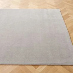 Ruena Handloomed Light Grey New Zealand Wool Area Rug 5'x8' -Cb2 RuenaHdldNZWlLtGyRug8x10SHF23