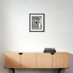 'Dolly Parton Playboy Shoot' Photographic Print In Black Frame 21.5"x17.5" -Cb2 SEDollyPartonBk21p5x17p5SS22 3D