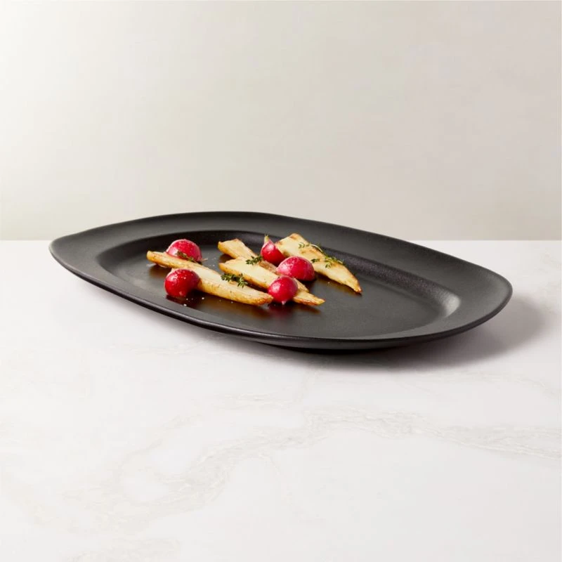 Sculpt Terracotta Large Black Platter 4 Sculpt Terracotta Large Black Platter - Image 2