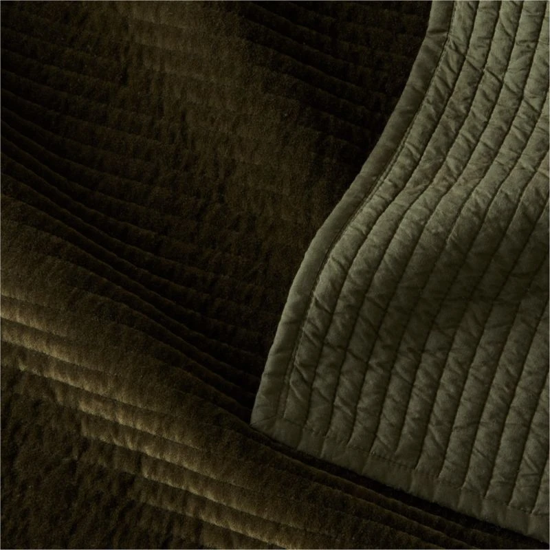 Shadow Velvet Forest Green Quilt And Shams 4 Shadow Velvet Forest Green Quilt And Shams - Image 2