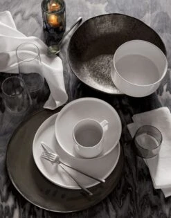 Bolt White Linen Napkin Set Of 4 -Cb2 SurfaceClayDinnerwareJN20 1