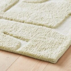 Sway Neutral Tufted Area Rug 5'x8' -Cb2 SwayNatTuftedRug8X10AVSHS21