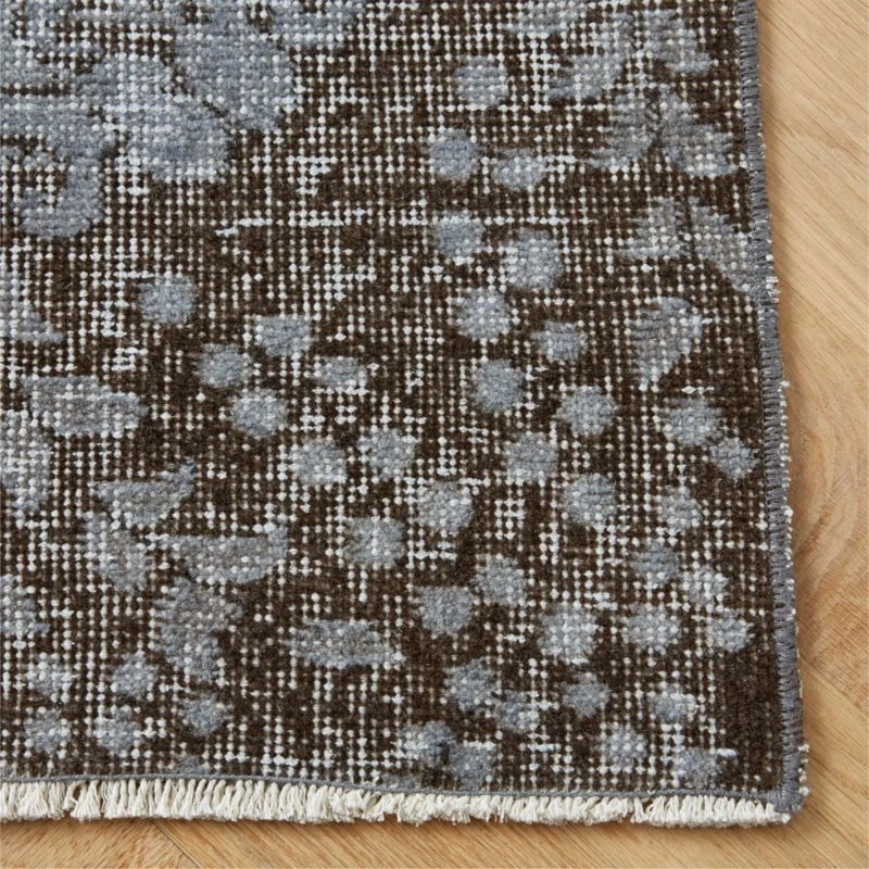 Vintage Handknotted Wool Turkish Rug 5'8"x9'6" 5 Vintage Handknotted Wool Turkish Rug 5'8"x9'6" - Image 3